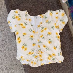 Flowy, flower top